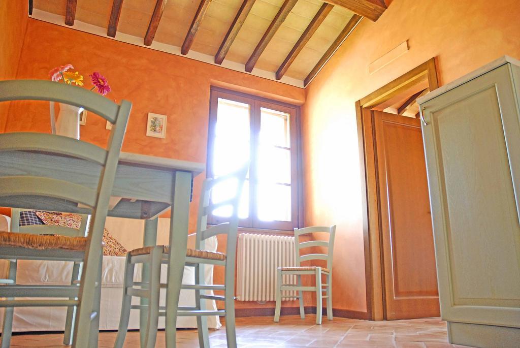 アッシジ Casale San Rufino D'Arceゲストハウス エクステリア 写真